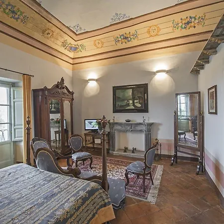 Dell'annunziata Frühstückspension 4*